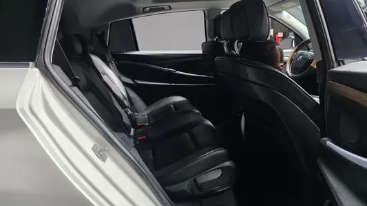 BMW 5 Series GT (F07) GT ED Edition 2013 11
