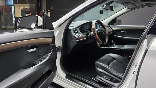 BMW 5 Series GT (F07) GT ED Edition 2013 10