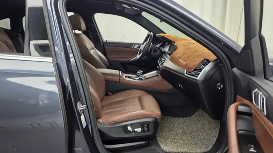 BMW X6 (G06) xDrive40i M 2021 11