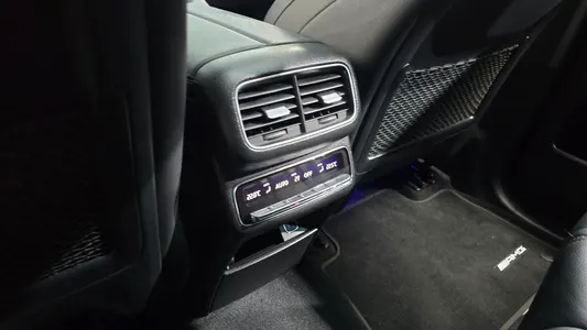 Mercedes-Benz GLE-Class W167 GLE400d 4MATIC 2021 33