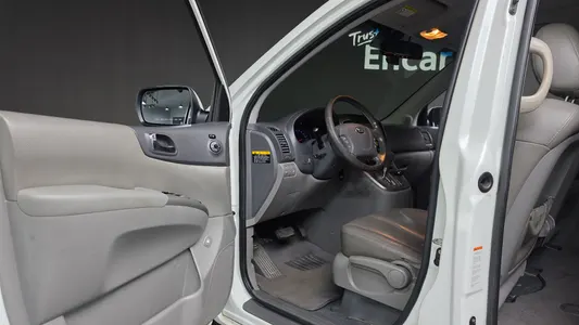 Kia R GLX 2012 10