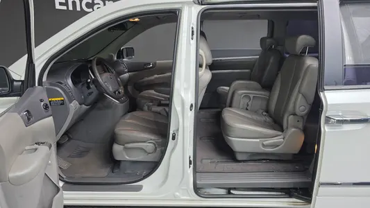 Kia R GLX 2012 17