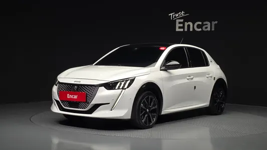 Peugeot e-208 2 GT 2023
