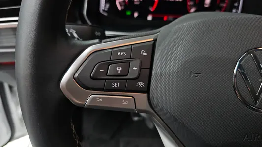 Volkswagen 7 1.5 TSI 2022 28
