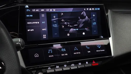 Peugeot 408 1.2 Pure Tech GT 2024 18