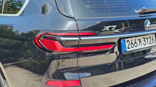 BMW X7 (G07) xDrive 40i M 6 2025 23