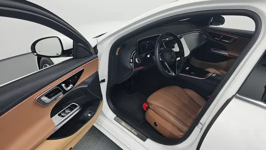 Mercedes-Benz E-Class W214 E200 2025 10