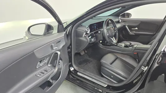 Mercedes-Benz A-Class W177 A220 2020 10