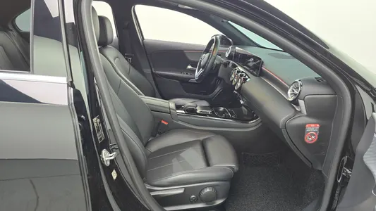 Mercedes-Benz A-Class W177 A220 2020 26