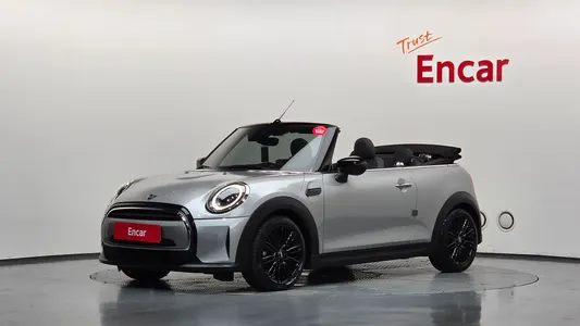 MINI Convertible 2024