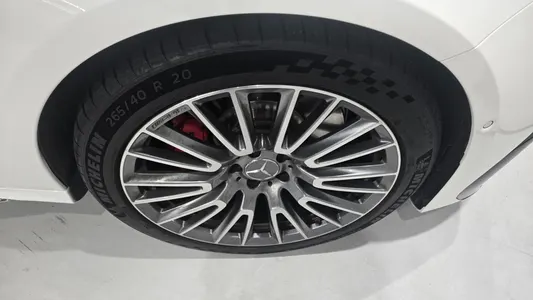 Mercedes-Benz E-Class W214 AMG E53e 4MATIC+ 2026 5