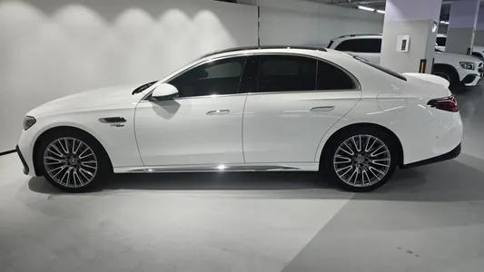Mercedes-Benz E-Class W214 AMG E53e 4MATIC+ 2026 8