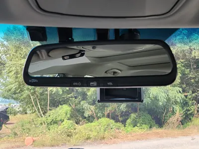 Hyundai YF LPI 2012 6
