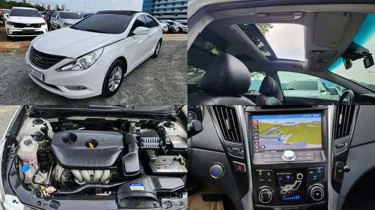 Hyundai YF LPI 2012