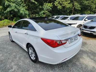 Hyundai YF LPI 2012 22