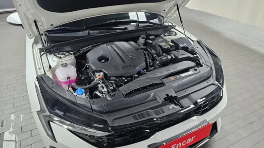 Kia K5 3 2.0 2025 5