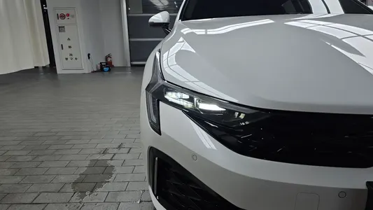 Kia K5 3 2.0 2025 22