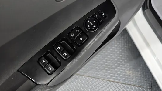 Kia (JA) 2019 17