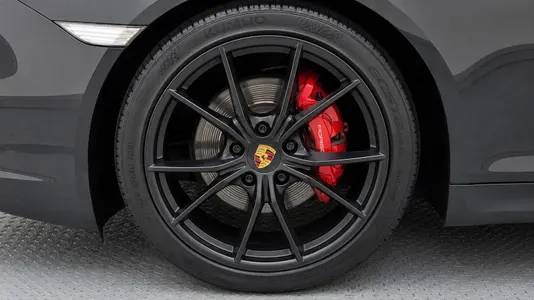 Porsche 718 2.5 GTS 2019 5