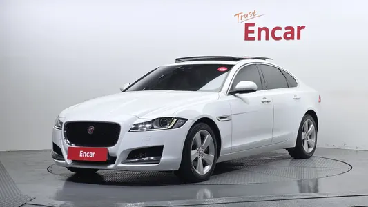 Jaguar XF (X260) 20d AWD 2018