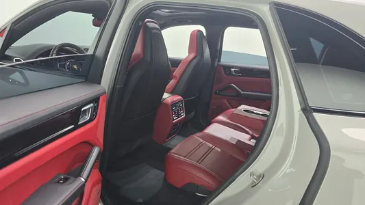 Porsche (PO536) 3.0 2021 12