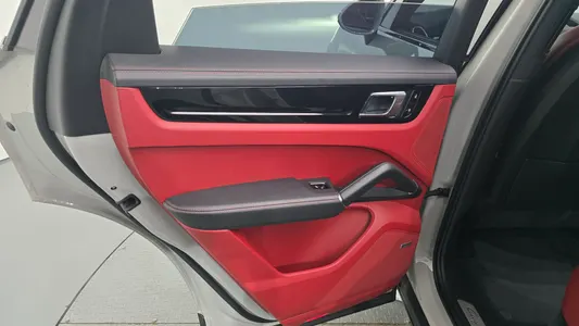 Porsche (PO536) 3.0 2021 25