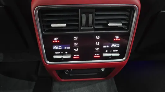 Porsche (PO536) 3.0 2021 29