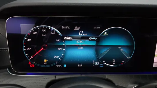 Mercedes-Benz E-Class W213 E250 AMG Line 2022 8