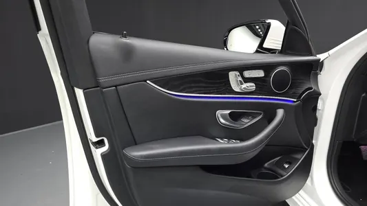 Mercedes-Benz E-Class W213 E250 AMG Line 2022 24