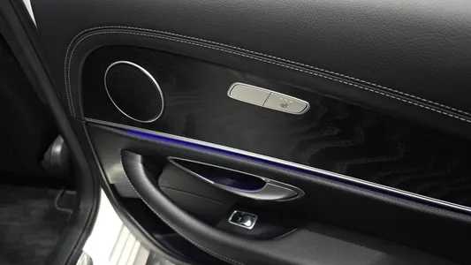 Mercedes-Benz E-Class W213 E250 AMG Line 2022 33