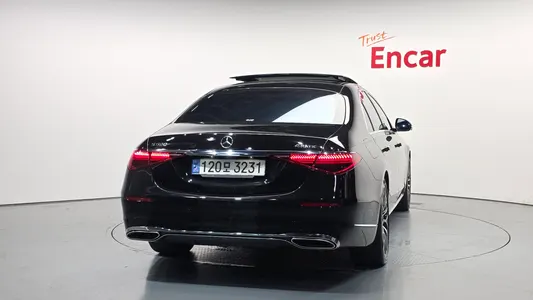 Mercedes-Benz S-Class W223 S580L 4MATIC 2022 4
