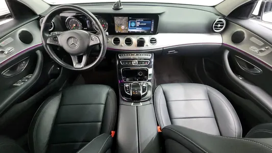 Mercedes-Benz E-Class W213 E200 2017 7