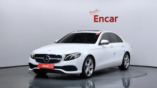 Mercedes-Benz E-Class W213 E200 2017