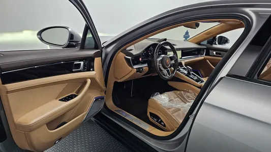 Porsche (971) 4.0 2018 10