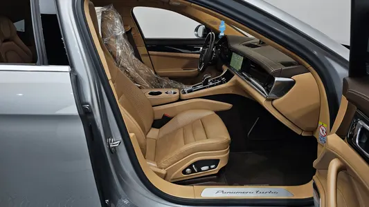 Porsche (971) 4.0 2018 26