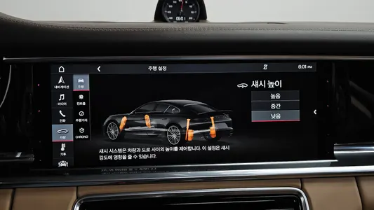 Porsche (971) 4.0 2018 32