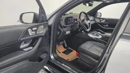 Mercedes-Benz GLS-Class X167 GLS580 4MATIC 2024 10