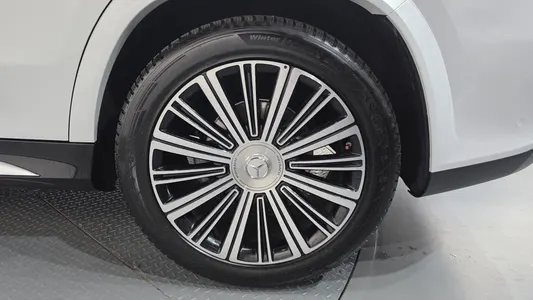 Mercedes-Benz GLS-Class X167 GLS580 4MATIC 2024 21