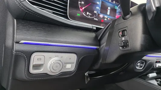 Mercedes-Benz GLS-Class X167 GLS580 4MATIC 2024 28
