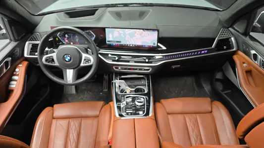 BMW X7 (G07) xDrive 40i M 7 2024 7