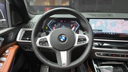 BMW X7 (G07) xDrive 40i M 7 2024 13