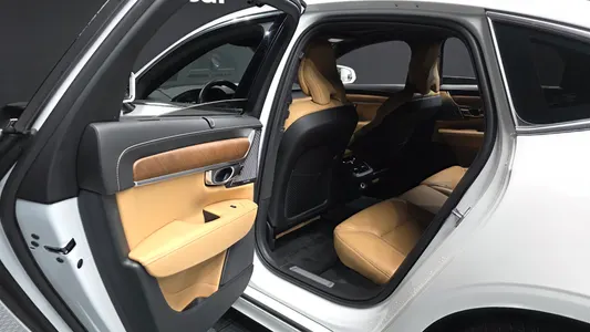 Volvo S90 T5 2020 26