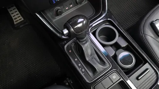 Kia R 2.0 2WD 2014 9