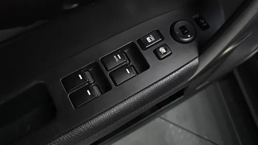 Kia R 2.0 2WD 2014 33
