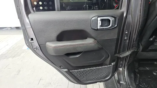 Jeep (JL) 2.0 4 2021 25
