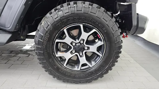 Jeep (JL) 2.0 4 2021 21