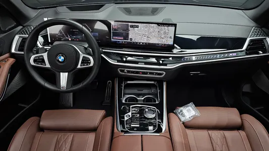 BMW X5 (G05) xDrive 40i M 2025 7