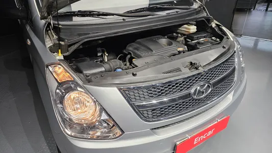 Hyundai Grand Starex 12 2009 6