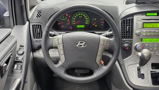 Hyundai Grand Starex 12 2009 13