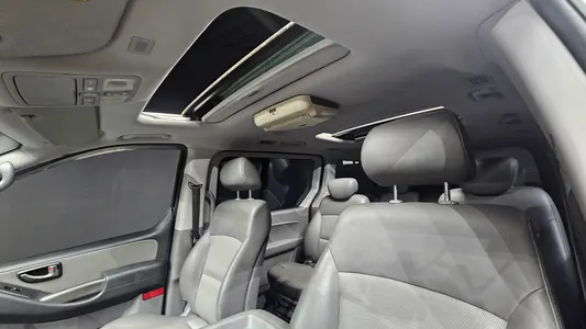 Hyundai Grand Starex 12 2009 19
